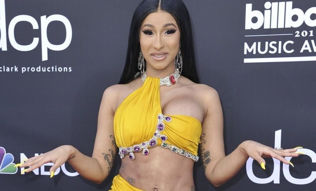 Cardi B Fires Back At Fan Who Claims Shes Scared To Drop New Album